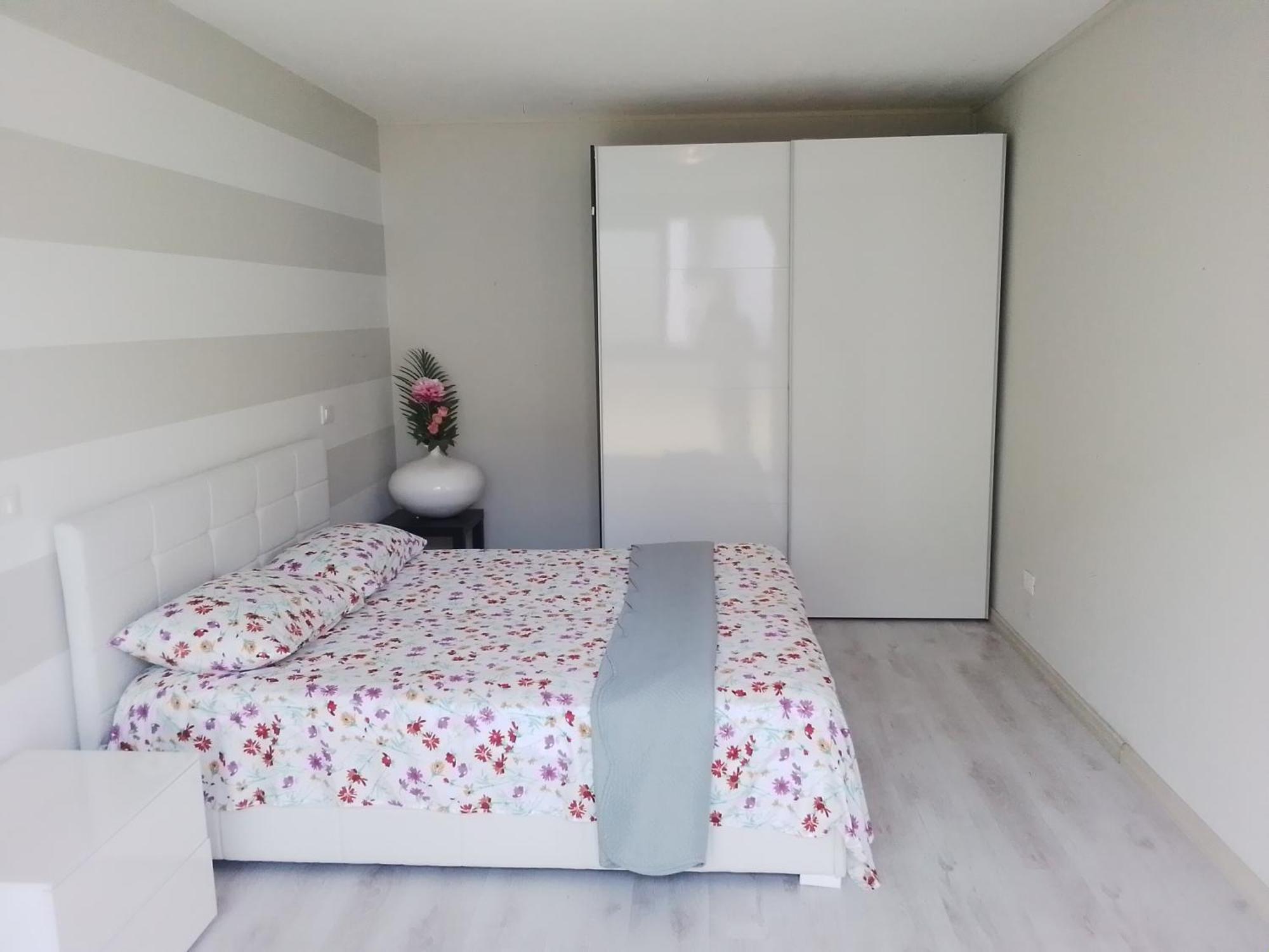 Holiday Apartaments Desenzano del Garda Exterior photo